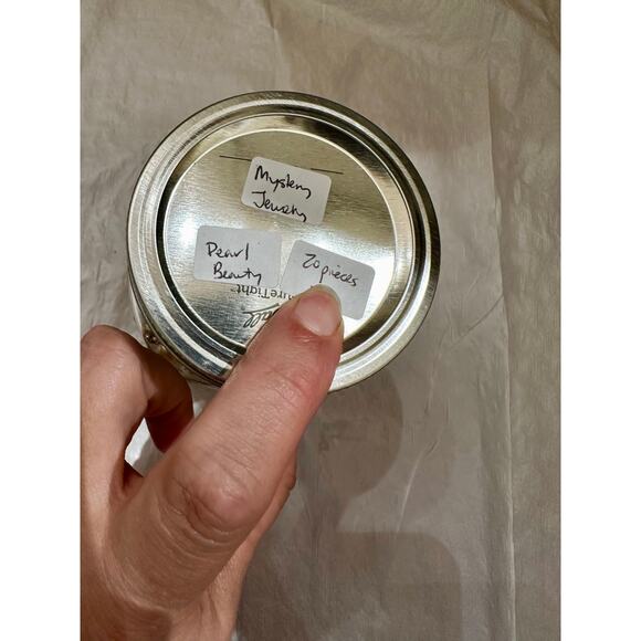 Mystery Jewelry Jar Pearl Beauty Victorian Castlecore 20 Pieces - Picture 9 of 9